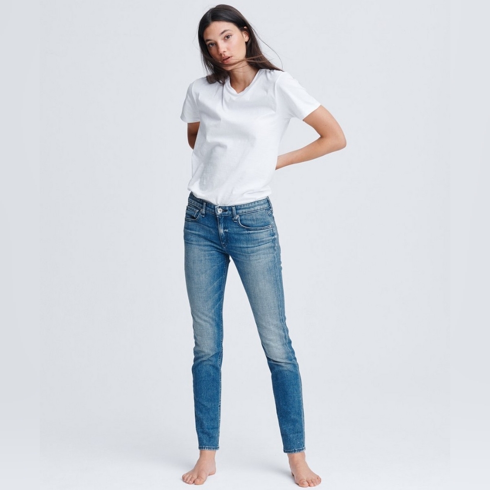 Rag & Bone 100% Cotton Women's Boyfriend  Blue Jeans. Size 25